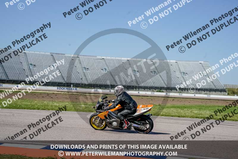 Rockingham no limits trackday;enduro digital images;event digital images;eventdigitalimages;no limits trackdays;peter wileman photography;racing digital images;rockingham raceway northamptonshire;rockingham trackday photographs;trackday digital images;trackday photos